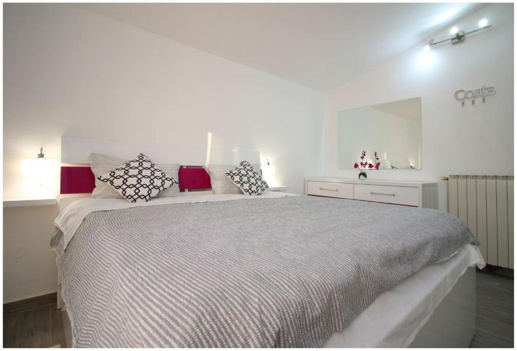 Apartmán Mikelin Primošten Exteriér fotografie